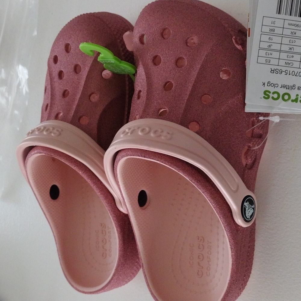 Crocs Girl's Baya Glitter Clog. C13 - Picture 8 of 15